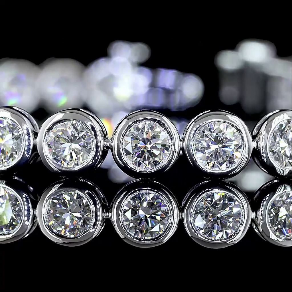 7.21 Cts 14k White Gold Round Shape Tennis Bracelet - Image 2