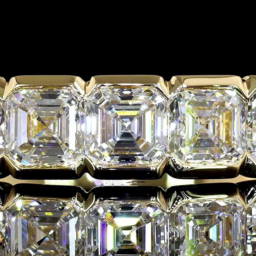 1.02 Cts 14k Yellow Gold Asscher Shape 5 Stones Eternity Band - Image 3