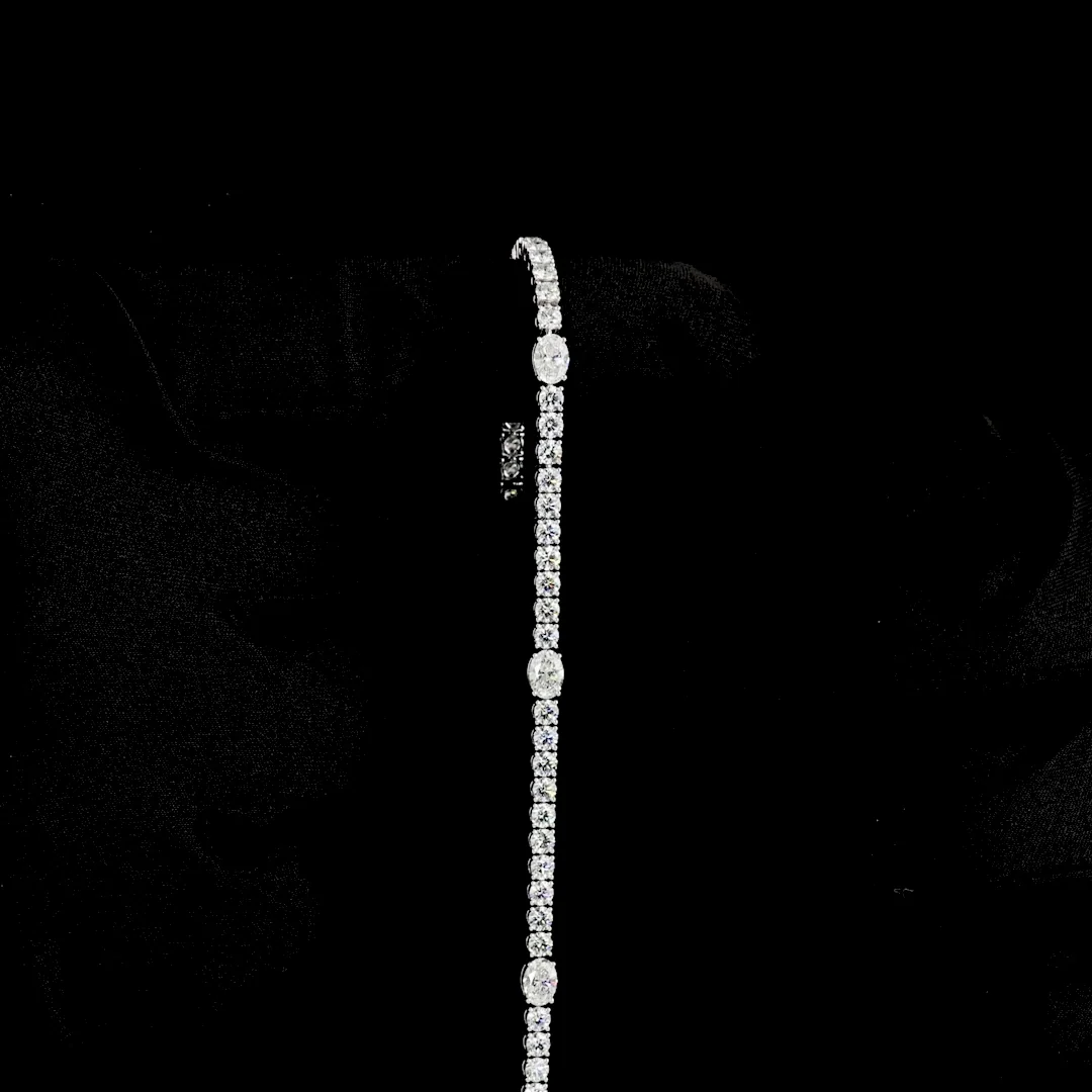 5.26 Cts 14k White Gold Oval Shape Station Line Tennis Bracelet - Image 3