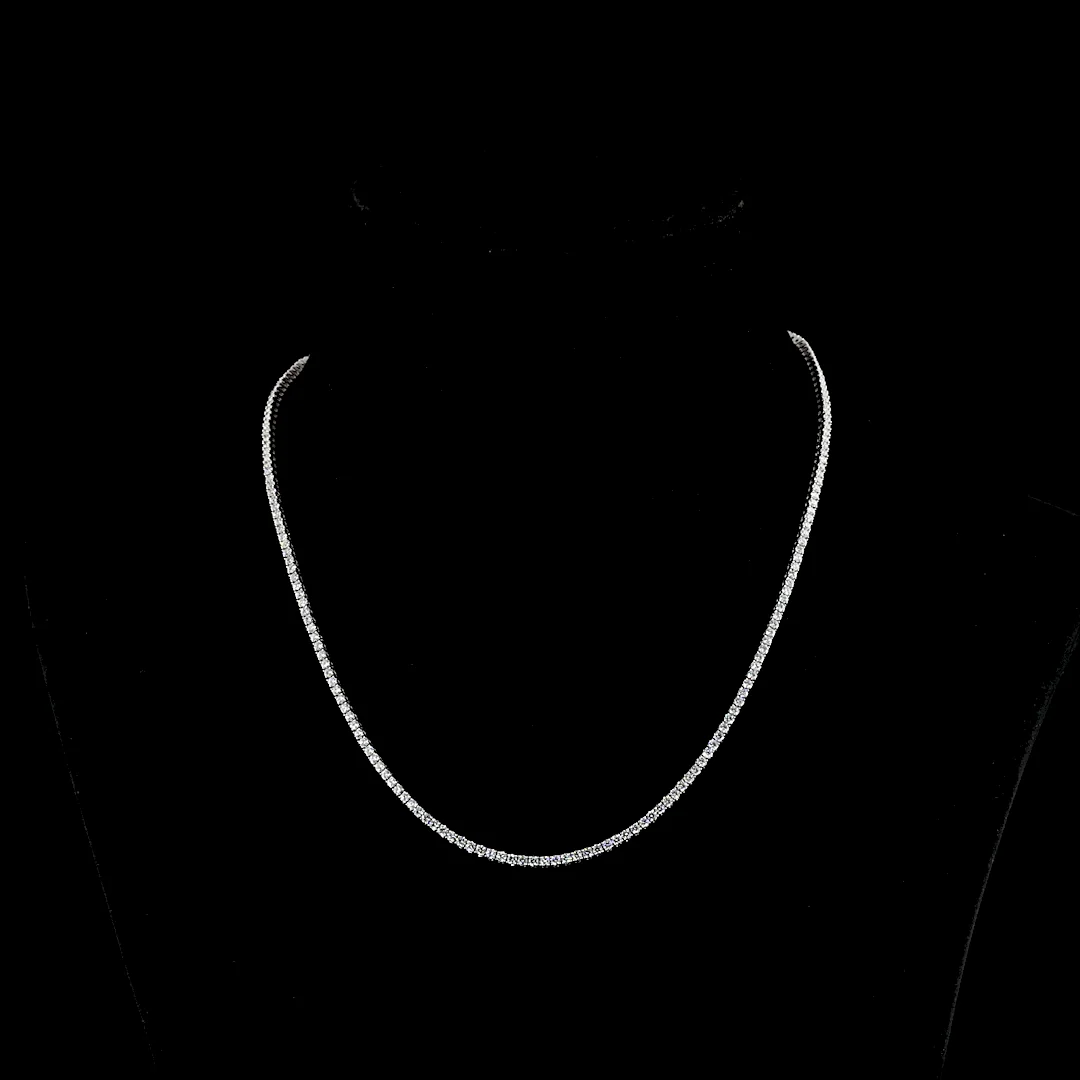 5.58 Cts 14k White Gold Round Shape Tennis Necklace - Video