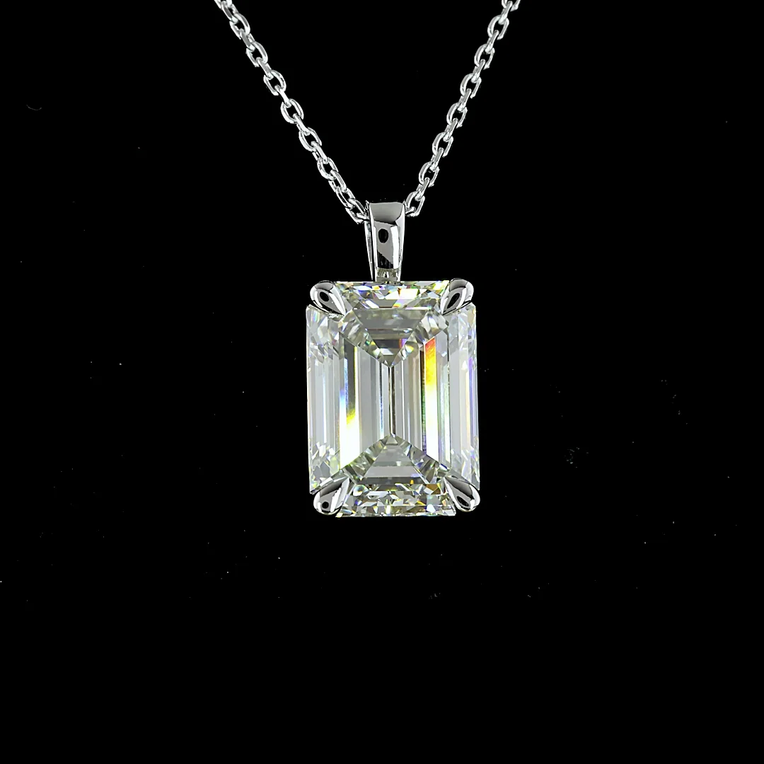 5.05 Cts 14k White Gold Emerald Shape Solitaire Pendant - Image 3
