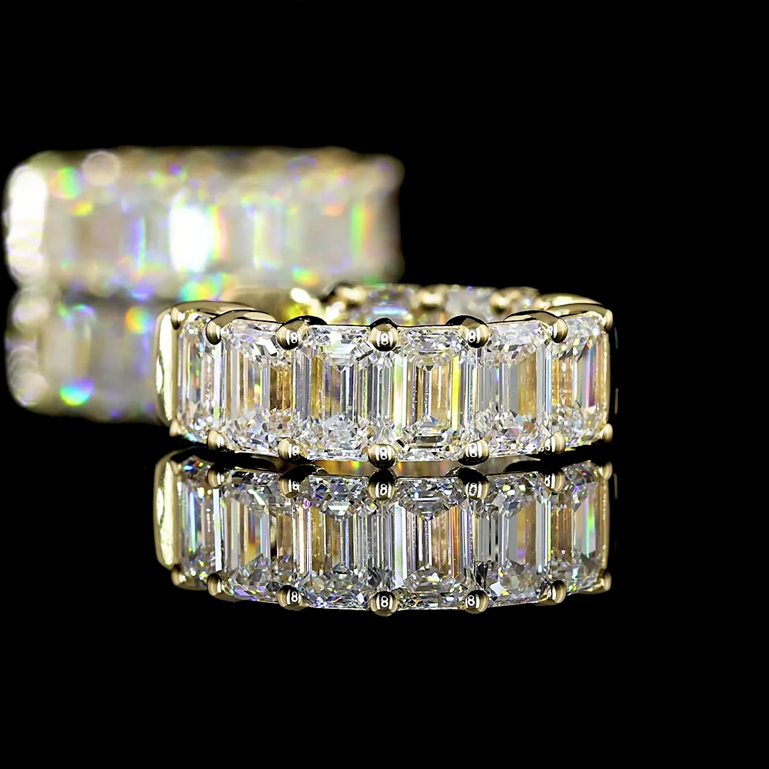 3.44 Cts 14k Yellow Gold Emerald Shape Huggies Earring - Image 4