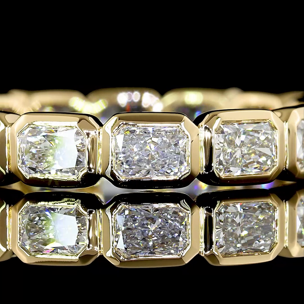 1.9 Cts 18k Yellow Gold Radiant Shape Eternity Band Eternity Band - Image 3