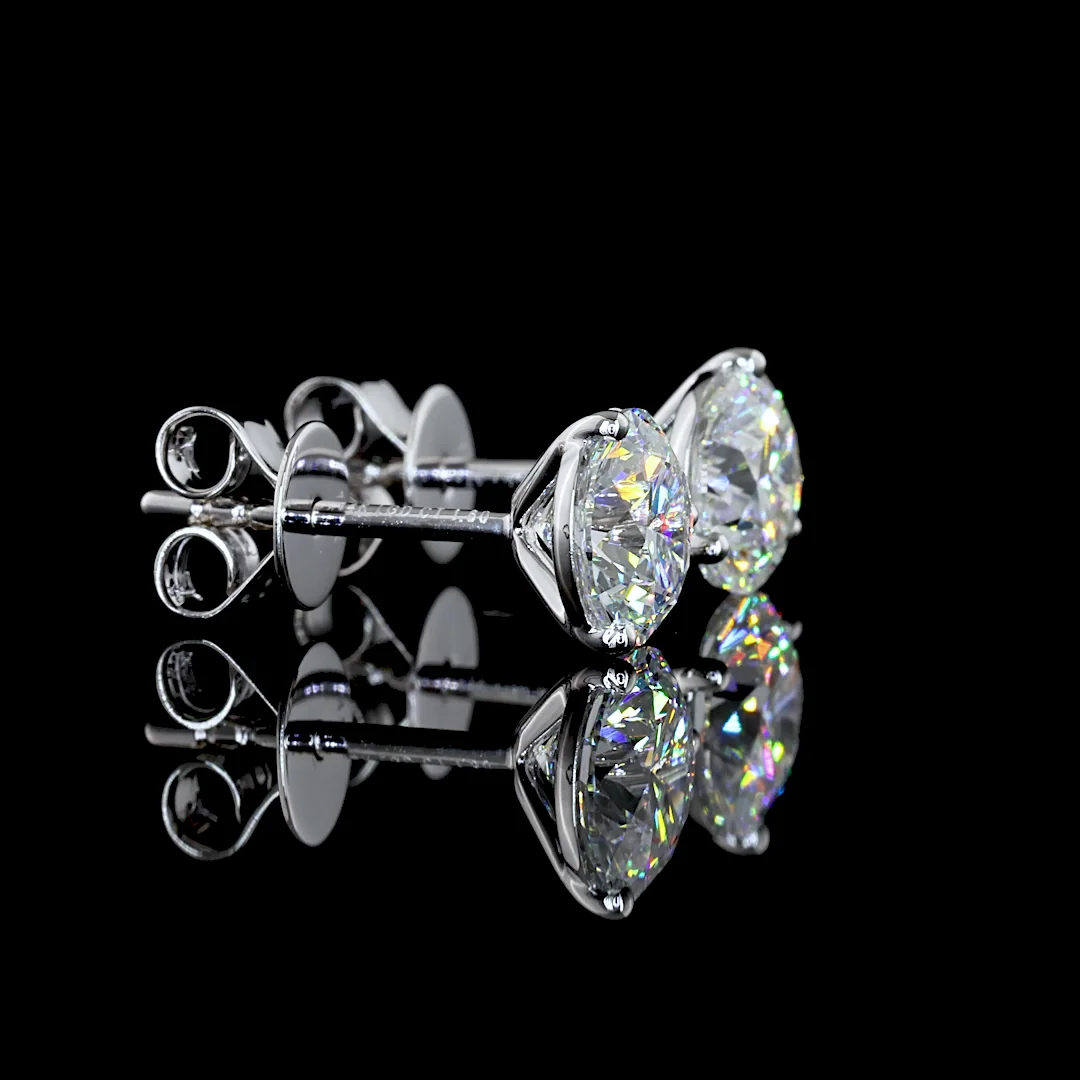 1.82 Cts 14k White Gold Round Shape Martini Earring - Image 2