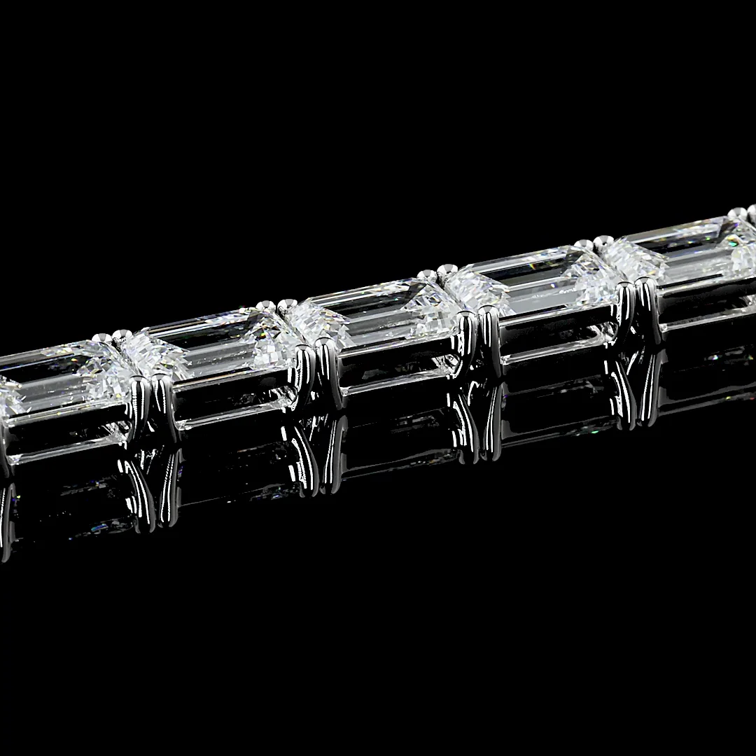 24.55 Cts 14k White Gold Emerald Shape Tennis Bracelet - Image 4
