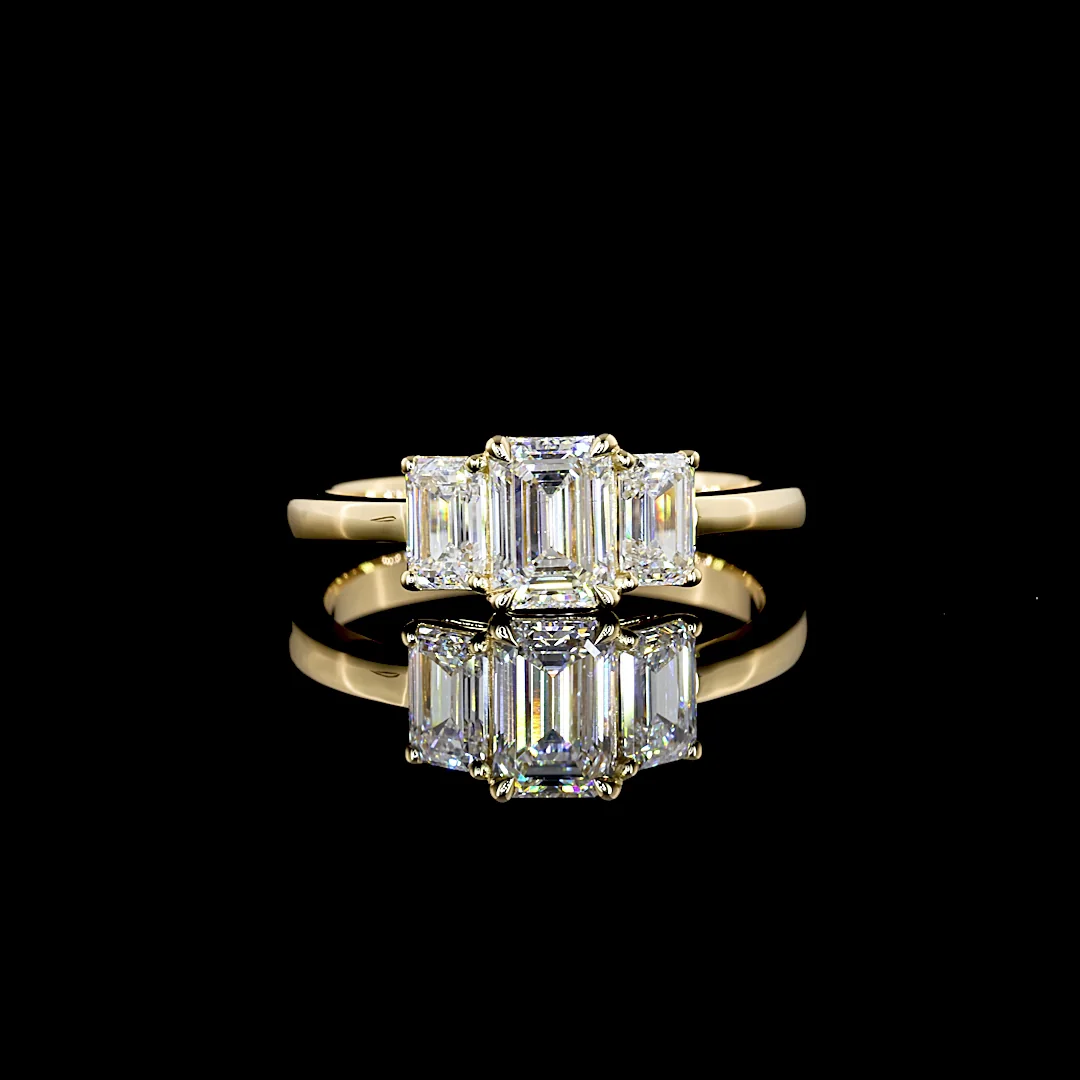 1.41 Cts 14k Yellow Gold Emerald Shape 3 Stones Ring - Video