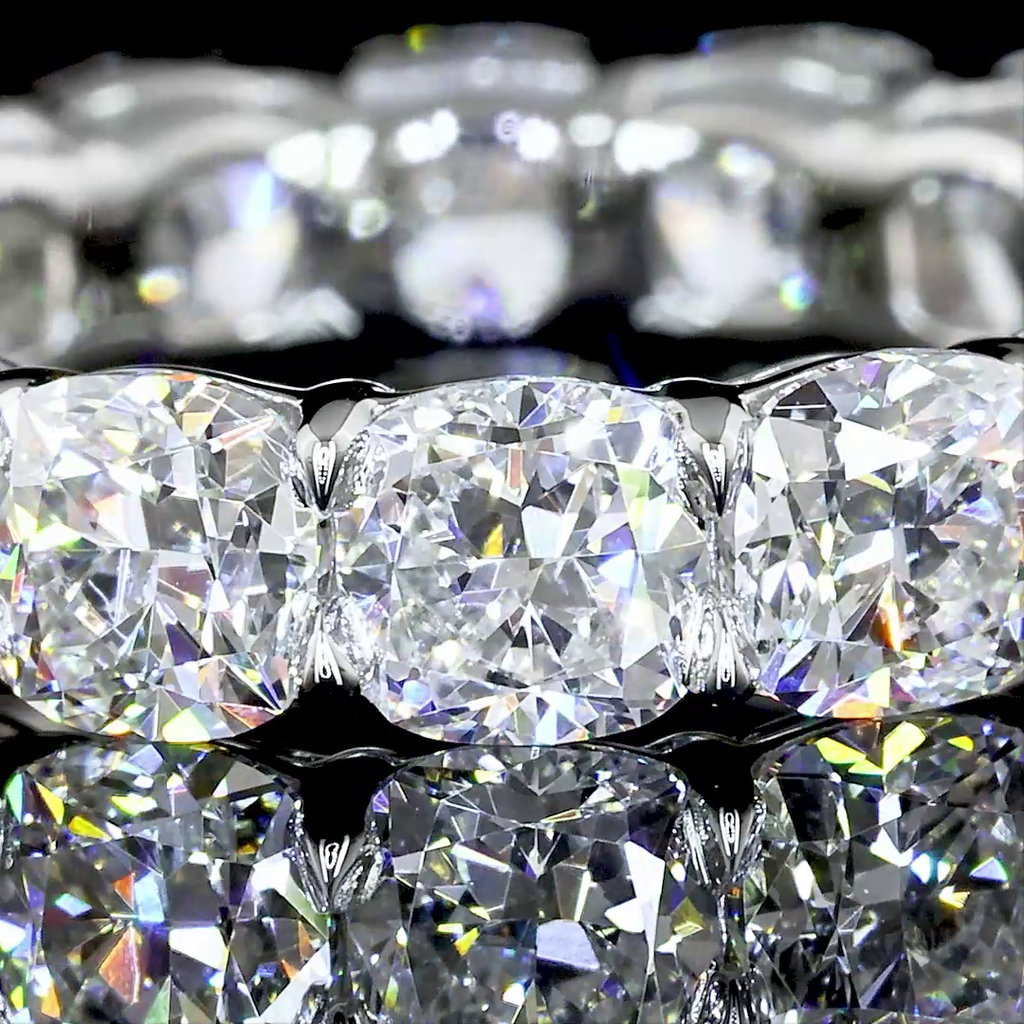 5.03 Cts Platinum Square Cushion Brilliant Shape Eternity Band Eternity Band - Image 3