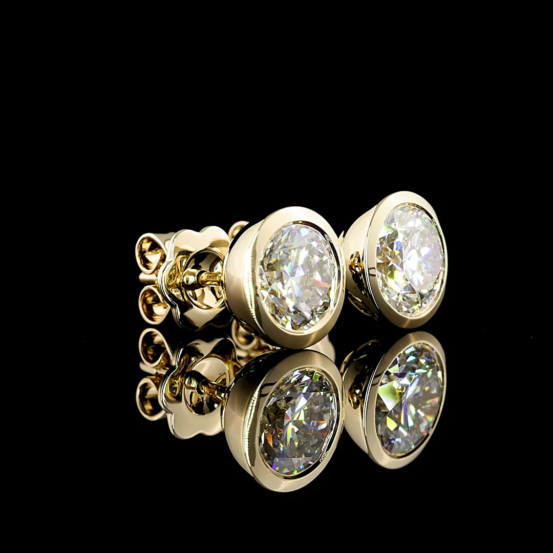 3.02 Cts 14k Yellow Gold Round Shape Studs Earring - Video