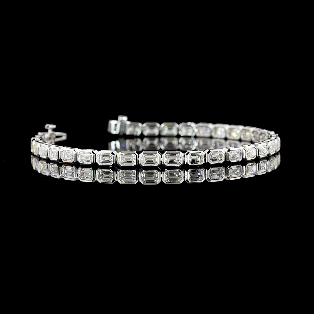 6.33 Cts 14k White Gold Emerald Shape Tennis Bracelet - Video