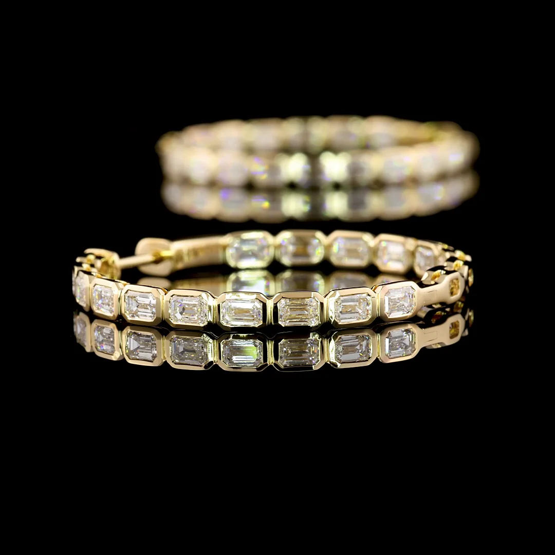 2.99 Cts 14k Yellow Gold Emerald Shape Hoops Earring - Image 4