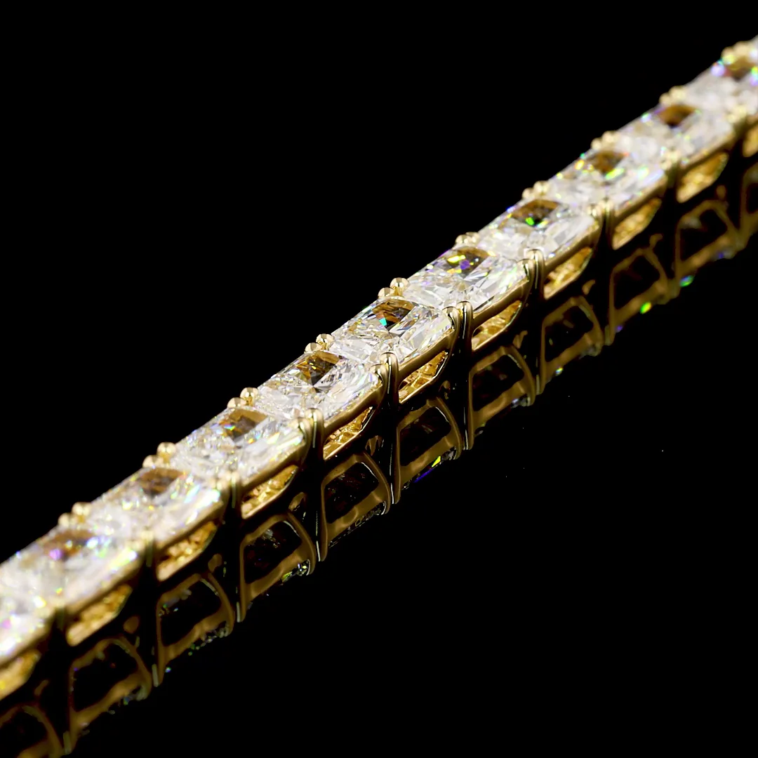 10.13 Cts 14k Yellow Gold Radiant Shape Tennis Bracelet - Image 3