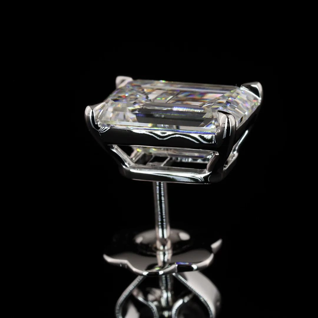 2.64 Cts 14k White Gold Emerald Shape Studs Earring - Image 4