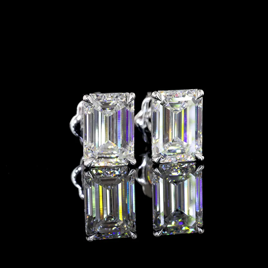 2.64 Cts 14k White Gold Emerald Shape Studs Earring - Video