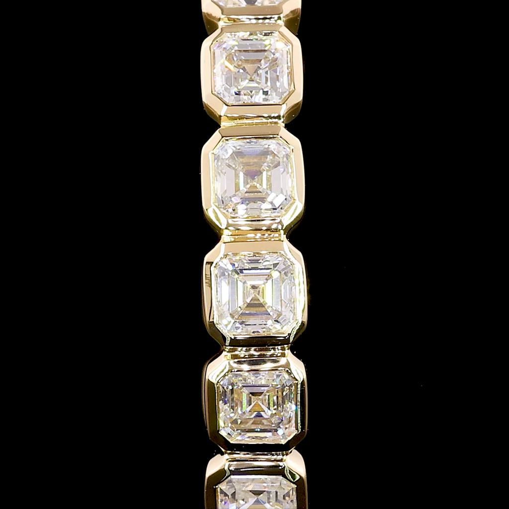 3.26 Cts 14k Yellow Gold Asscher Shape C Hoops Earring - Image 3