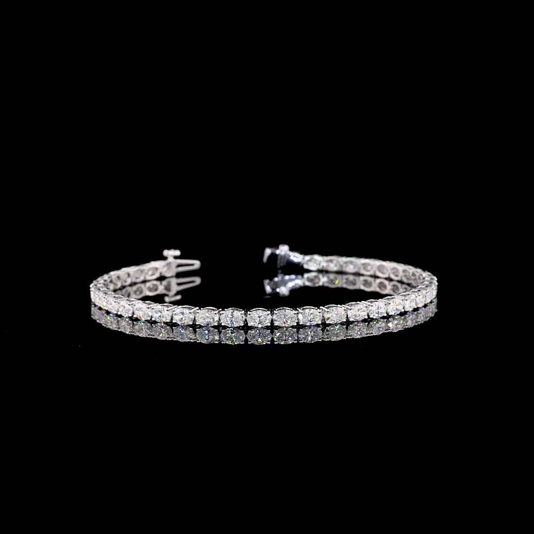 5.26 Cts 14k White Gold Oval Shape Tennis Bracelet - Video