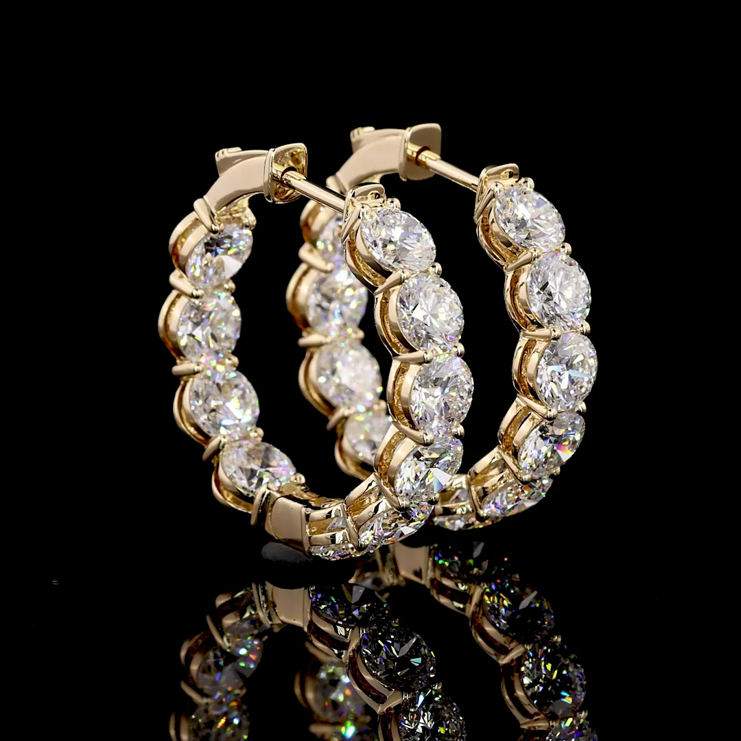 6.68 Cts 18k Yellow Gold Round Shape Hoops Earring - Image 2