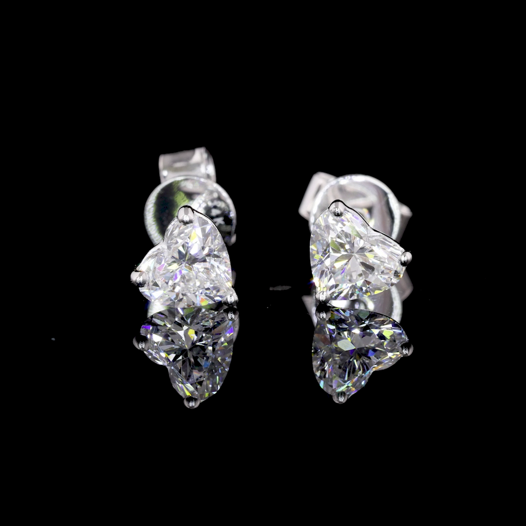 0.84 Cts 14k White Gold Heart Shape Studs Earring - Image 2