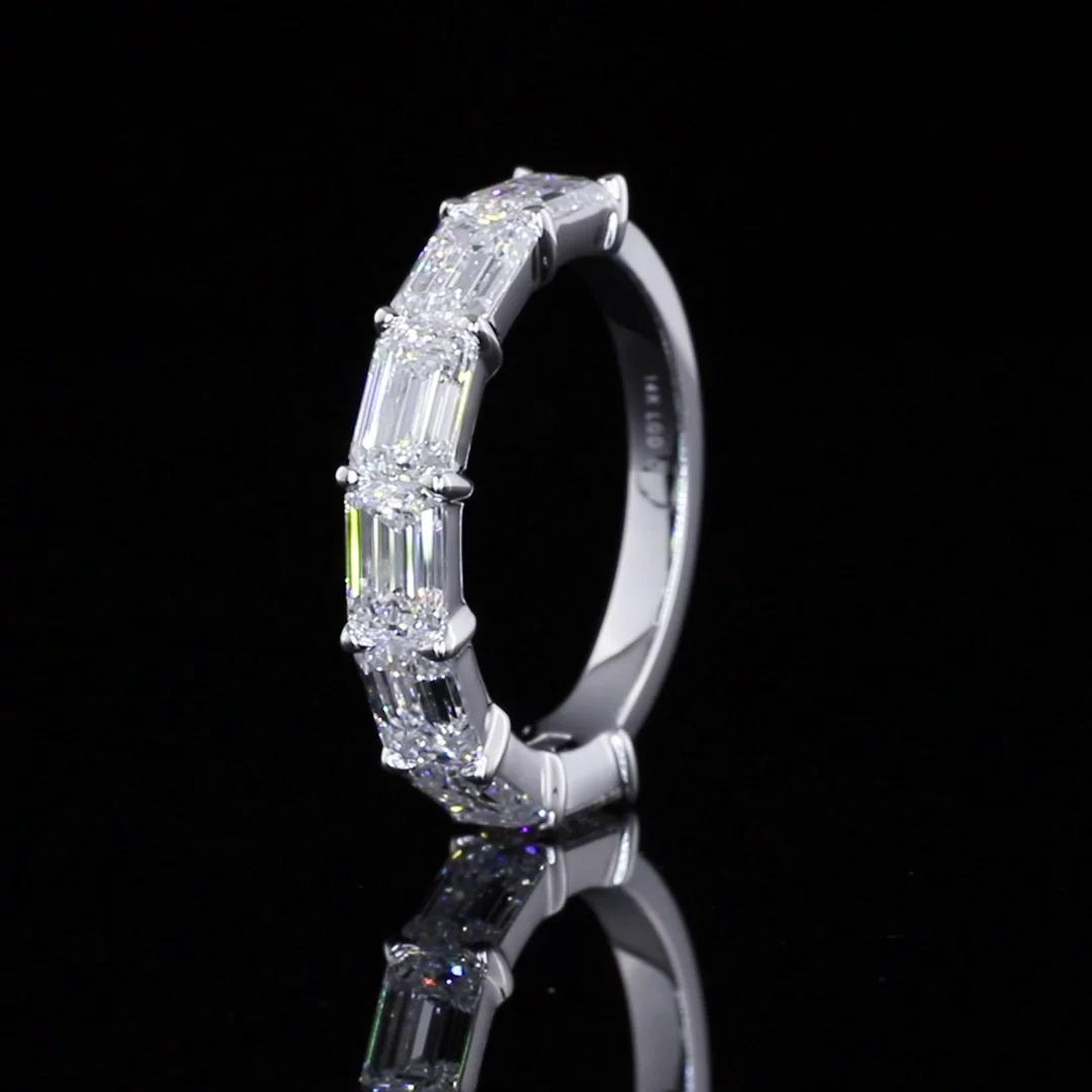 2.68 Cts 14k White Gold Emerald Shape Half Eternity Eternity Band - Image 4