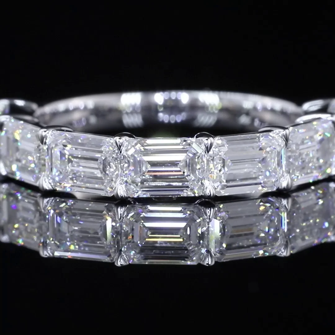2.12 Cts 14k White Gold Emerald Shape 5 Stones Eternity Band - Image 3