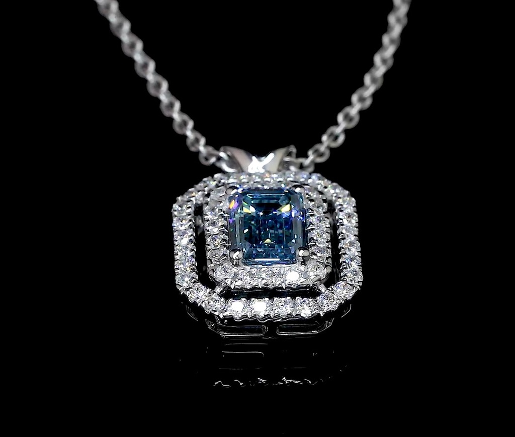 0.74 Cts 14k White Gold Emerald Shape Double Halo Pendant - Image 2