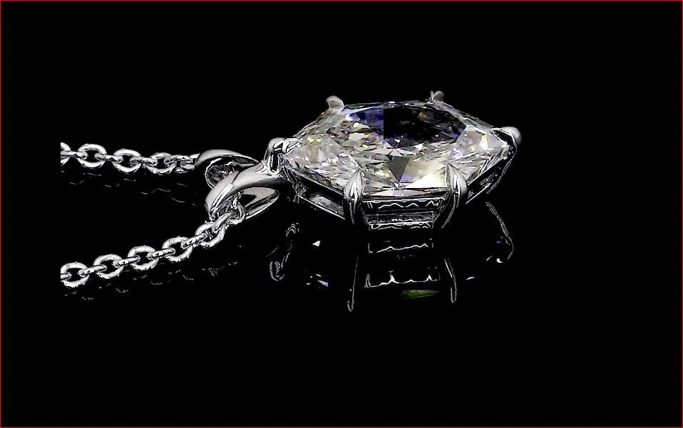 2.13 Cts 14k White Gold Antique Marquise Shape Solitaire Pendant - Image 4