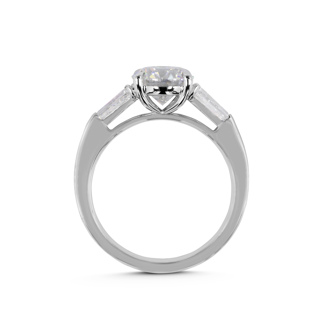 3.77 Cts 14k White Gold Round Shape 3 Stones Ring - Image 3
