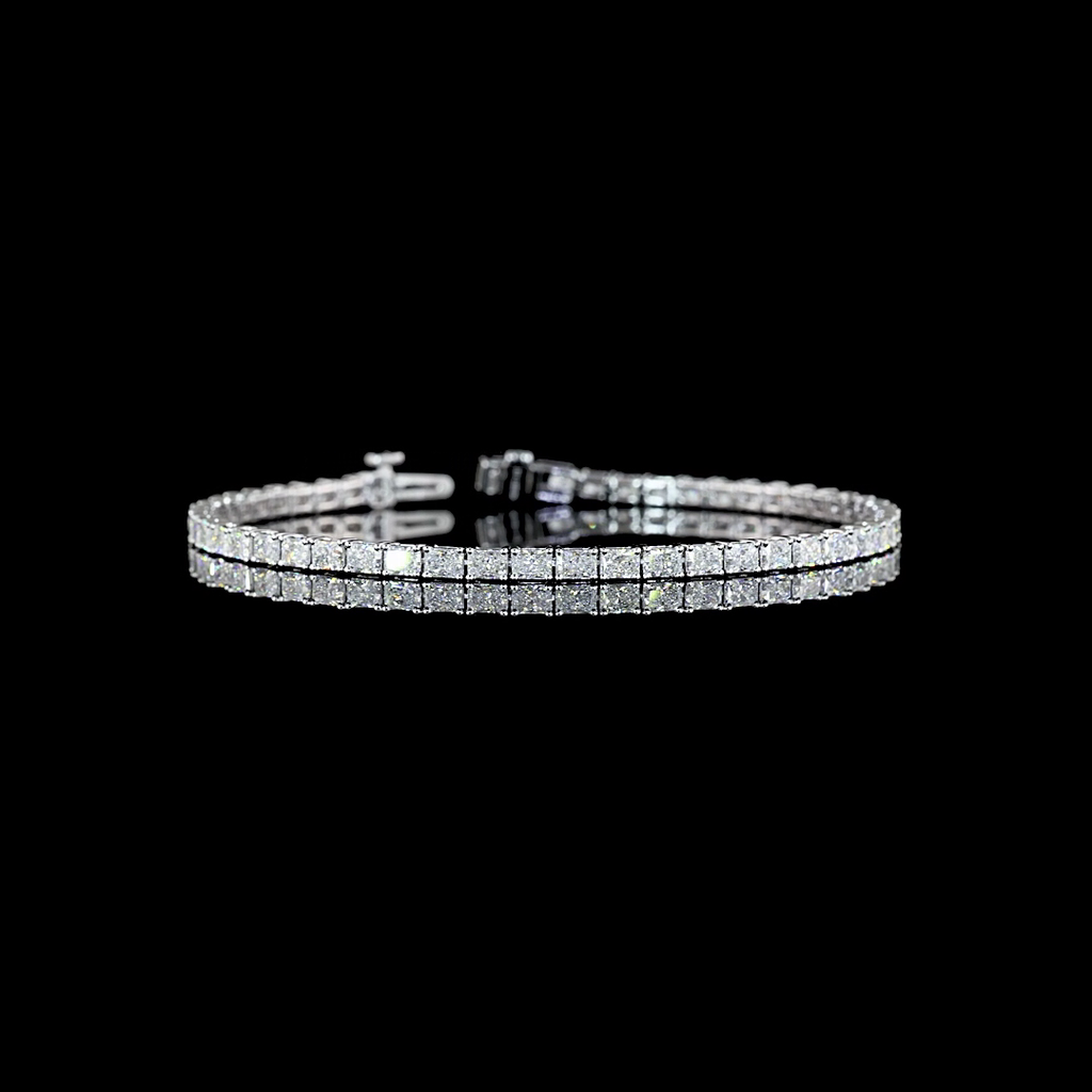 4.88 Cts 14k White Gold Radiant Shape Tennis Bracelet