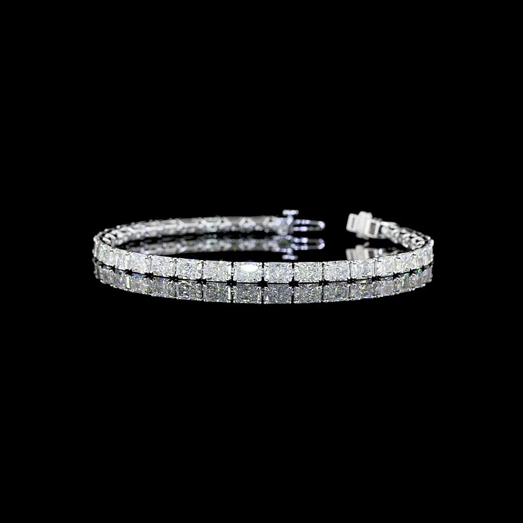 11.24 Cts 14k White Gold Radiant Shape Tennis Bracelet
