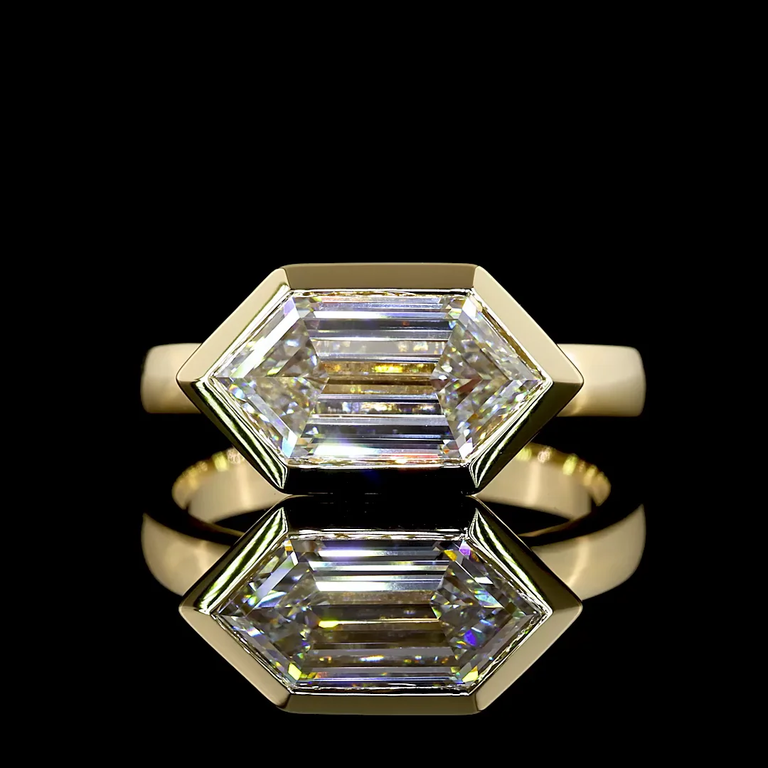 3.15 Cts 14k Yellow Gold Step Marquise Shape Solitaire Ring