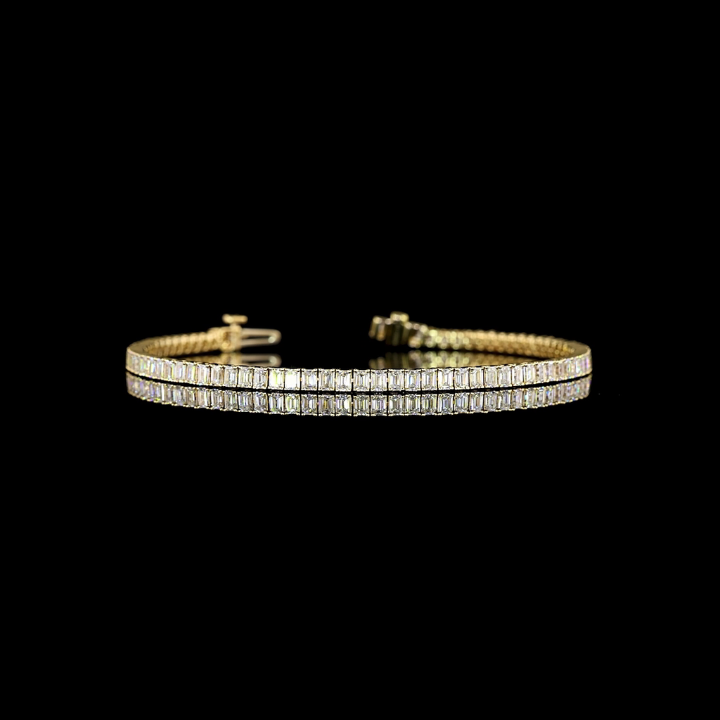 3.88 Cts 14k Yellow Gold Emerald Shape Tennis Bracelet