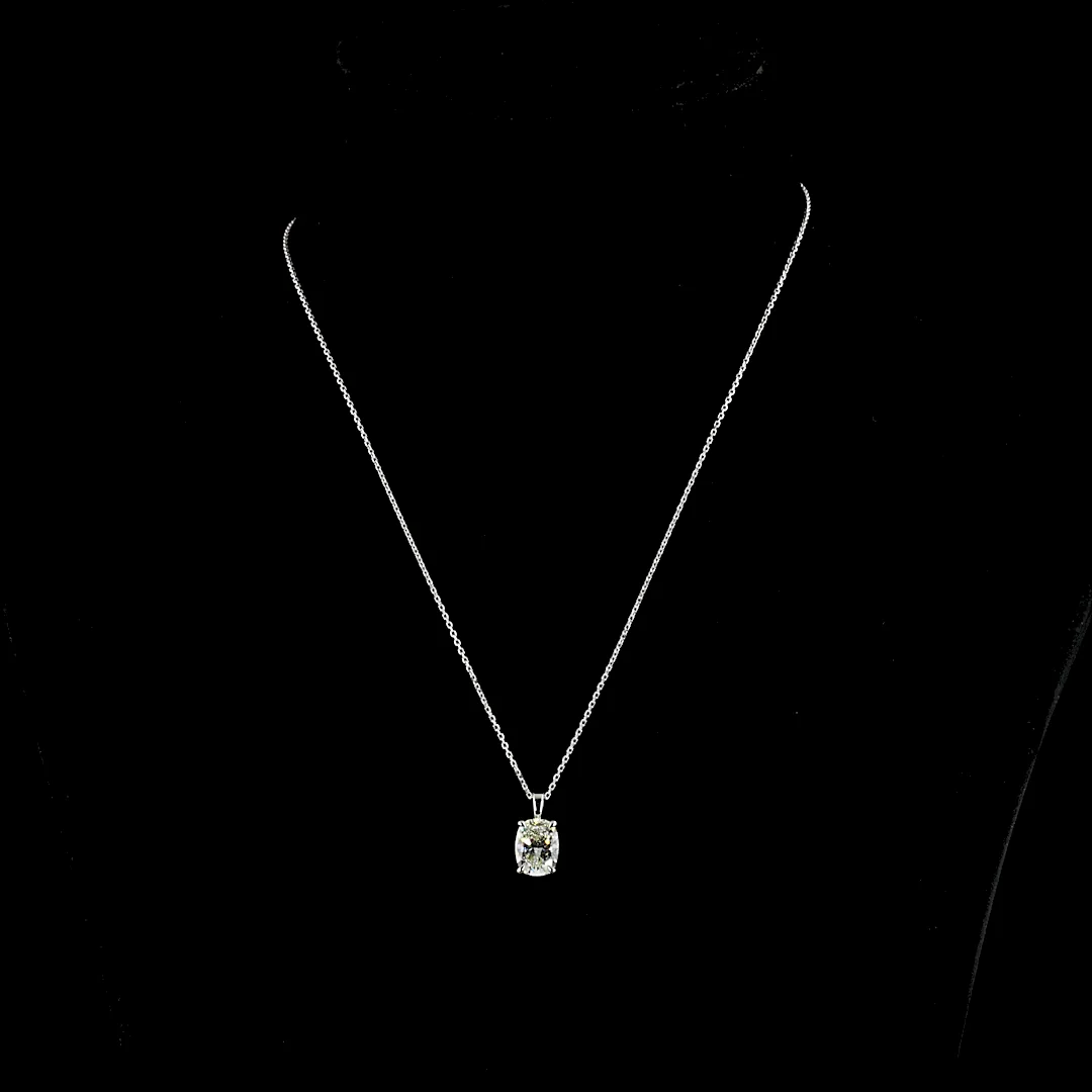 2.03 Cts 14k White Gold Cushion Brilliant Shape Solitaire Pendant