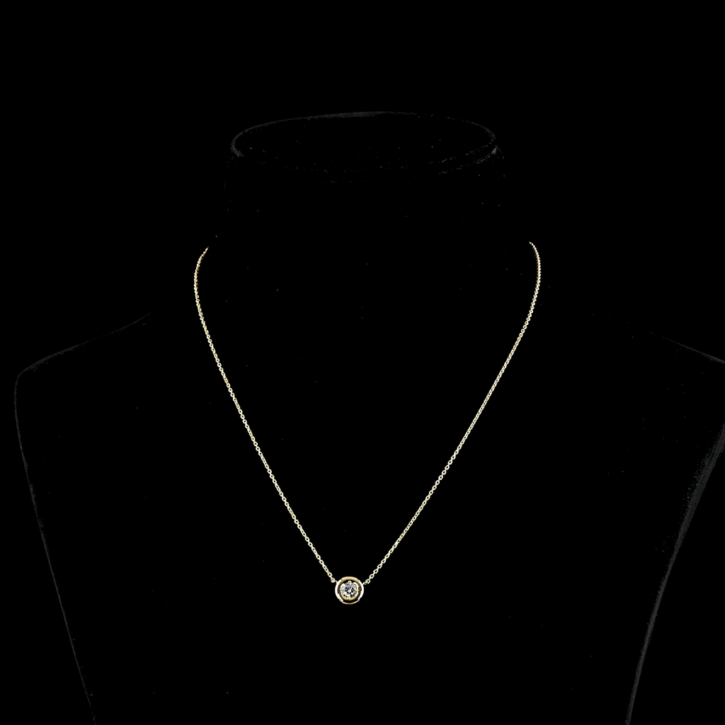 0.26 Cts 14k Yellow Gold Round Shape Solitaire Pendant