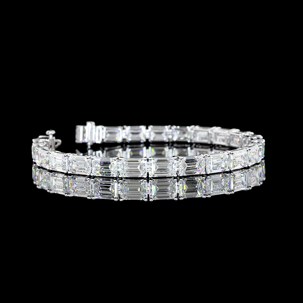 24.55 Cts 14k White Gold Emerald Shape Tennis Bracelet