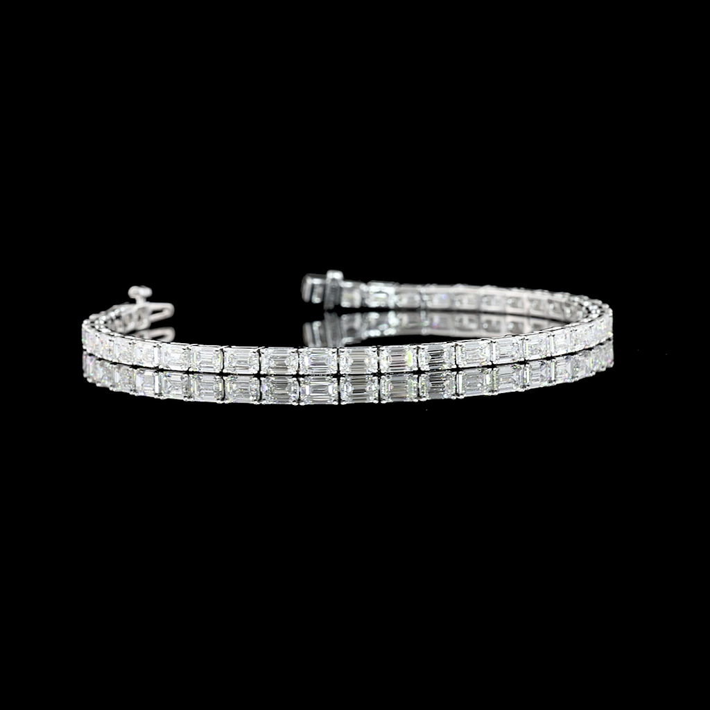 6.9 Cts 14k White Gold Emerald Shape Tennis Bracelet