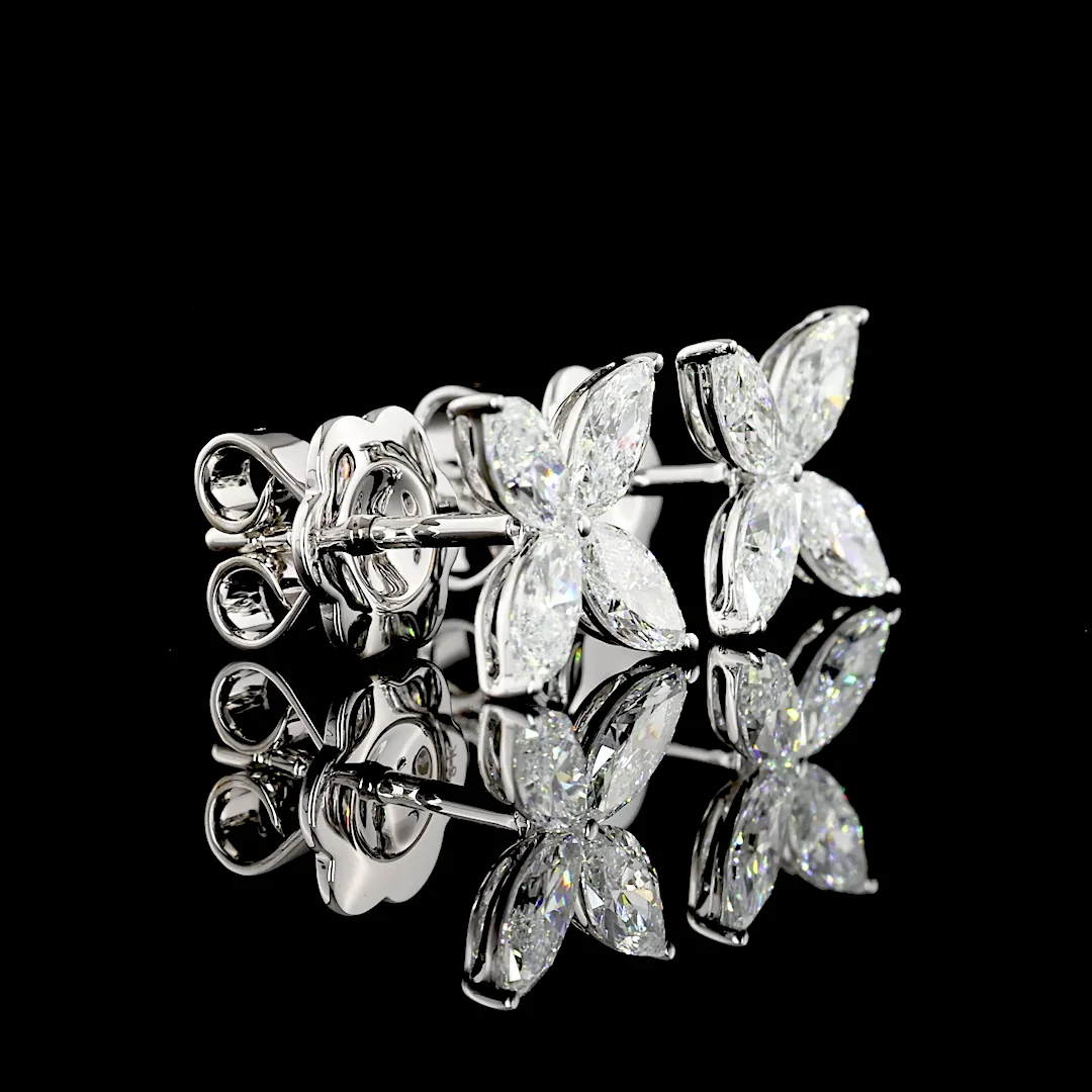 1.16 Cts 18k White Gold Marquise Shape Studs Earring
