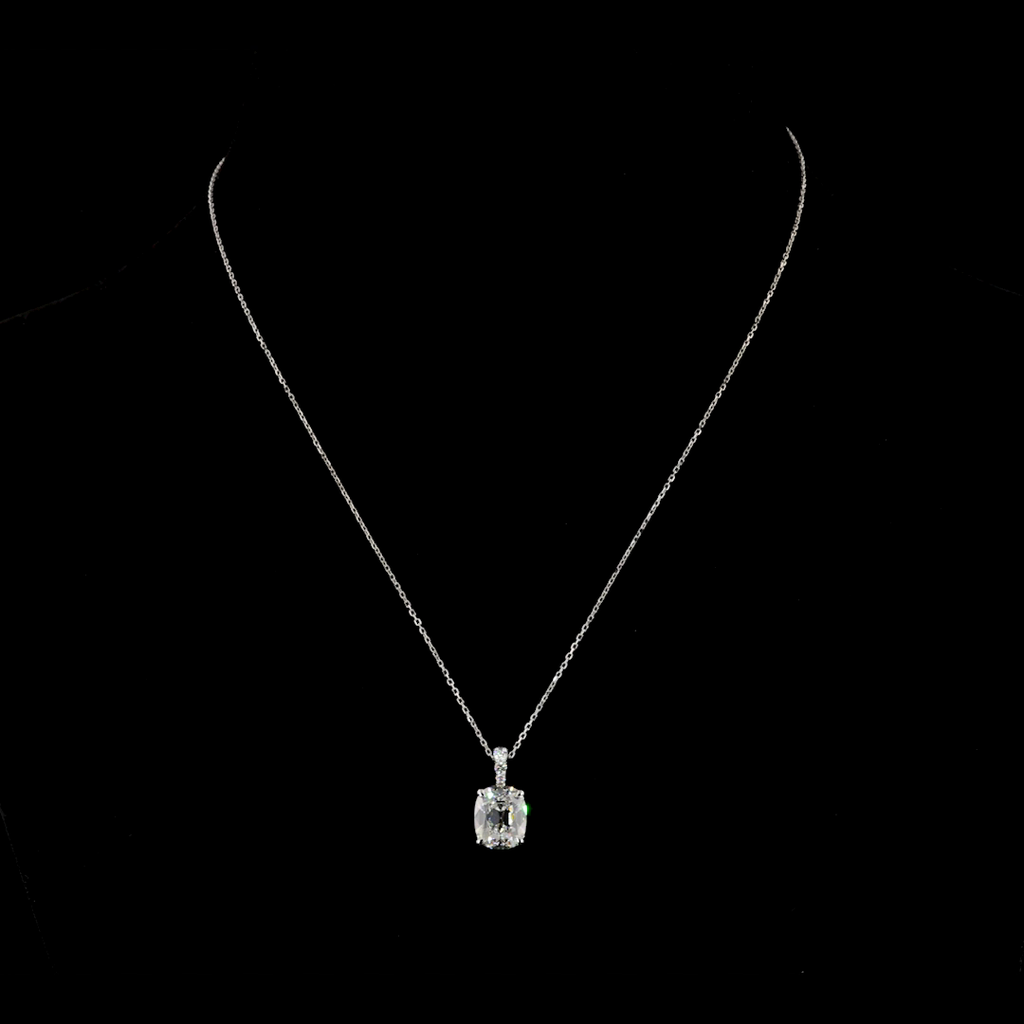 3.11 Cts 14k White Gold Antique Cushion Shape Pendant Pendant