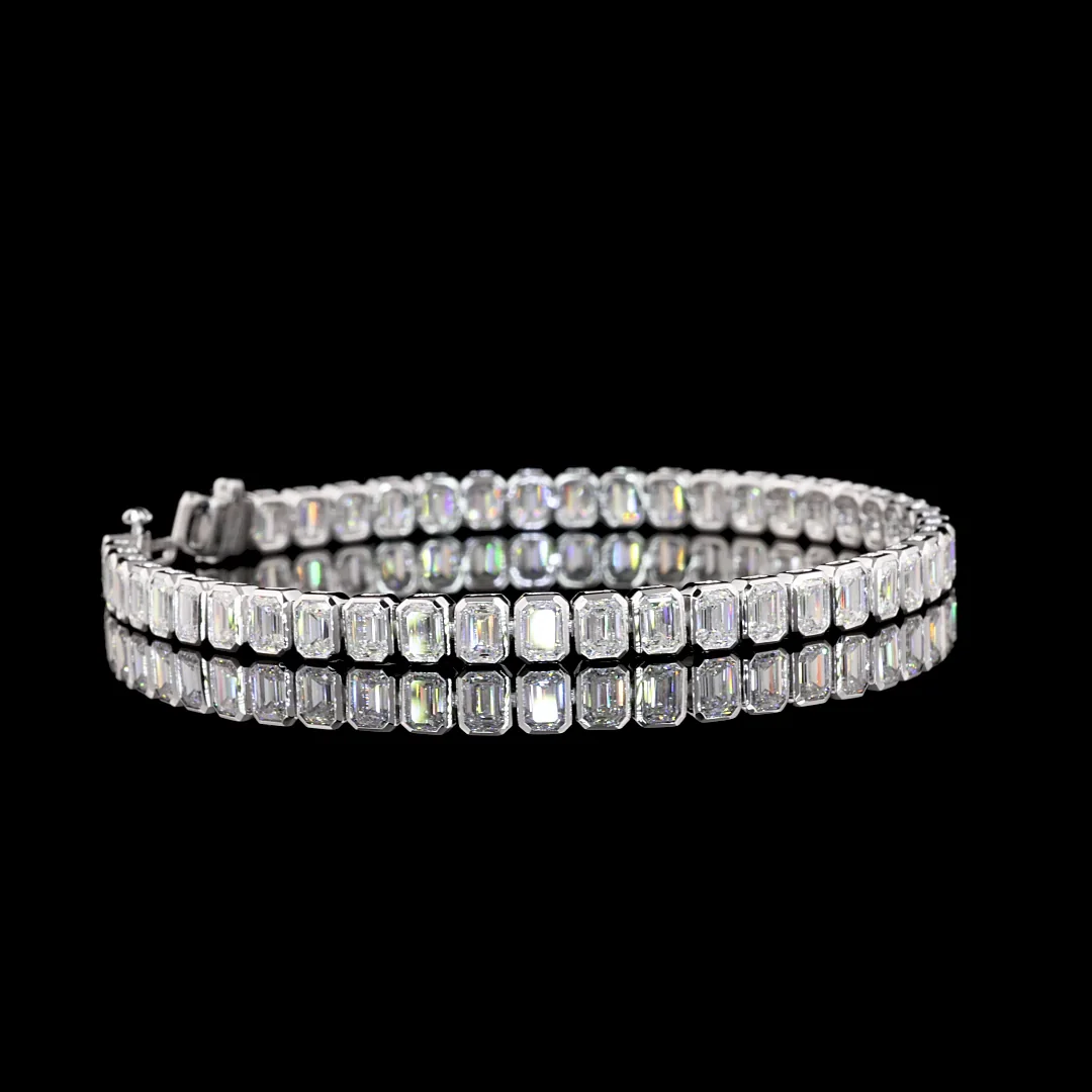 9.06 Cts 14k White Gold Emerald Shape Tennis Bracelet