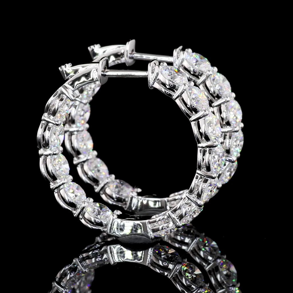 6.09 Cts 18k White Gold Round Shape Hoops Earring