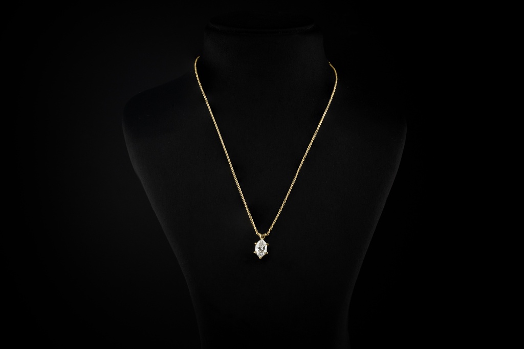 1.51 Cts 14k Yellow Gold Antique Marquise Shape Solitaire Pendant