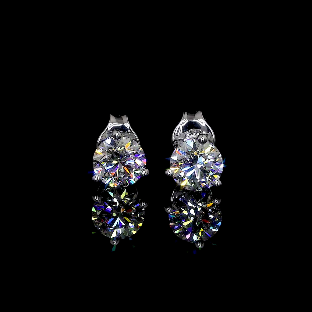 1 Cts 18k White Gold Round Shape Martini Earring