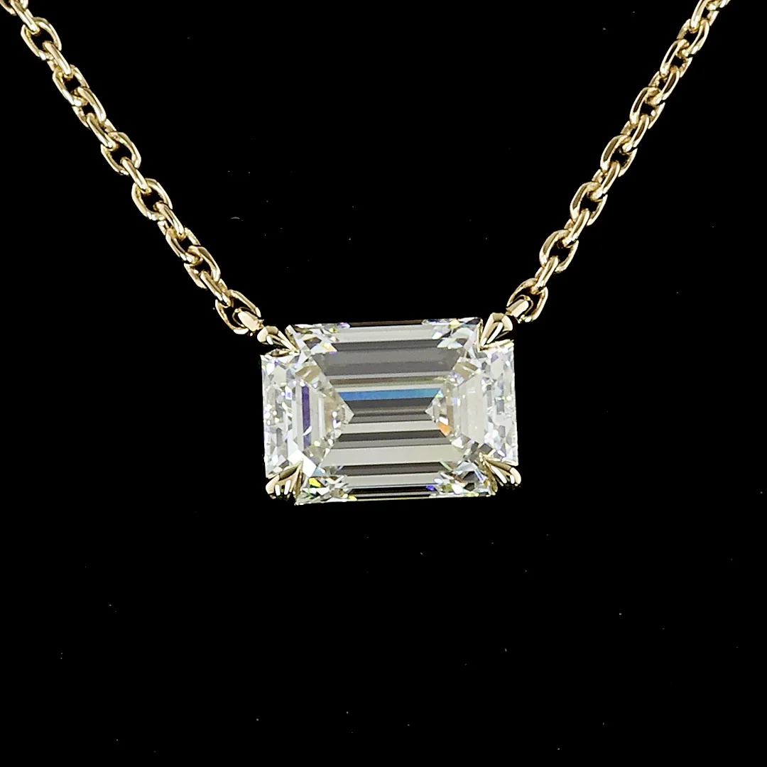 1.06 Cts 14k Yellow Gold Emerald Shape Solitaire Pendant