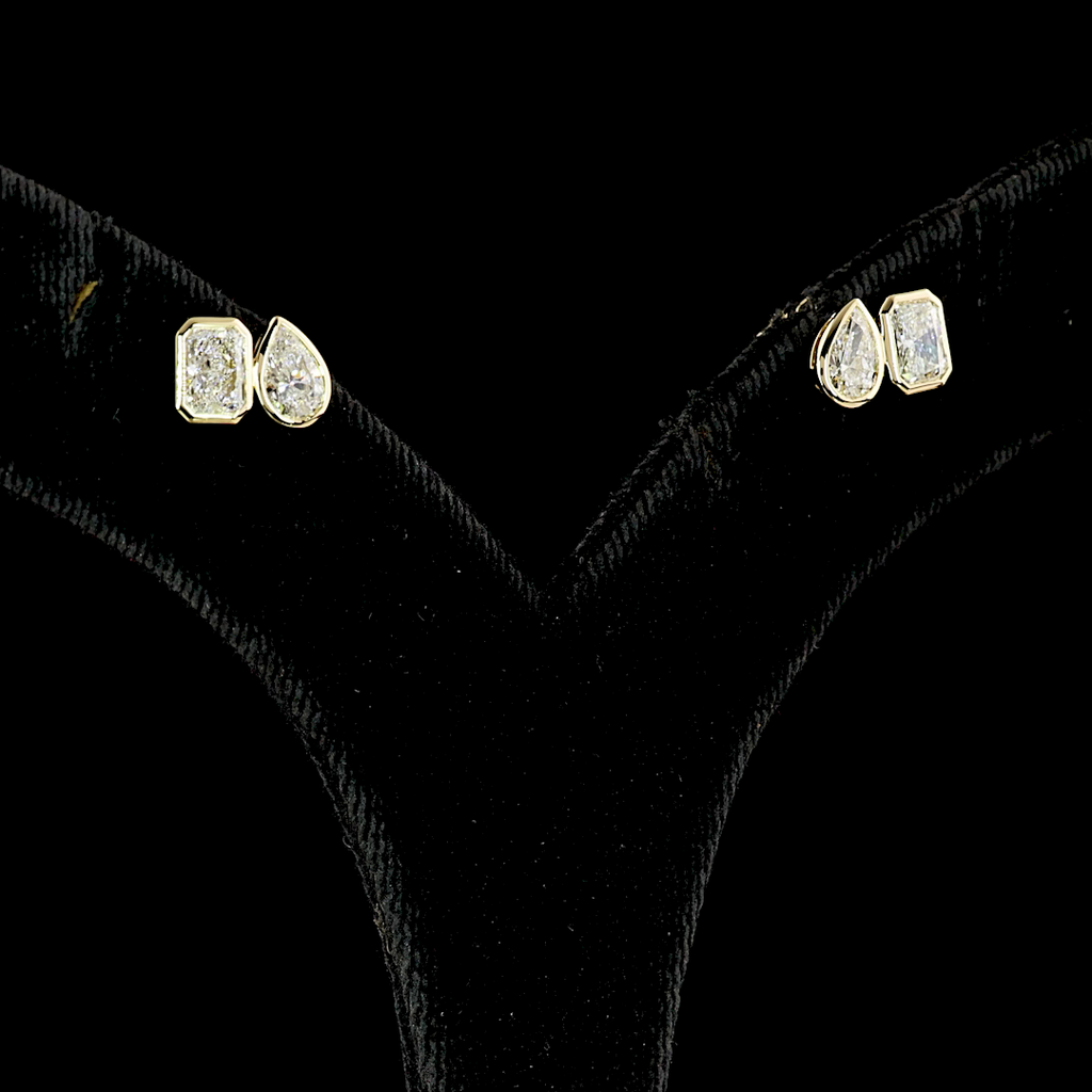 1.67 Cts 14k Yellow Gold Mix Shape Studs Earring