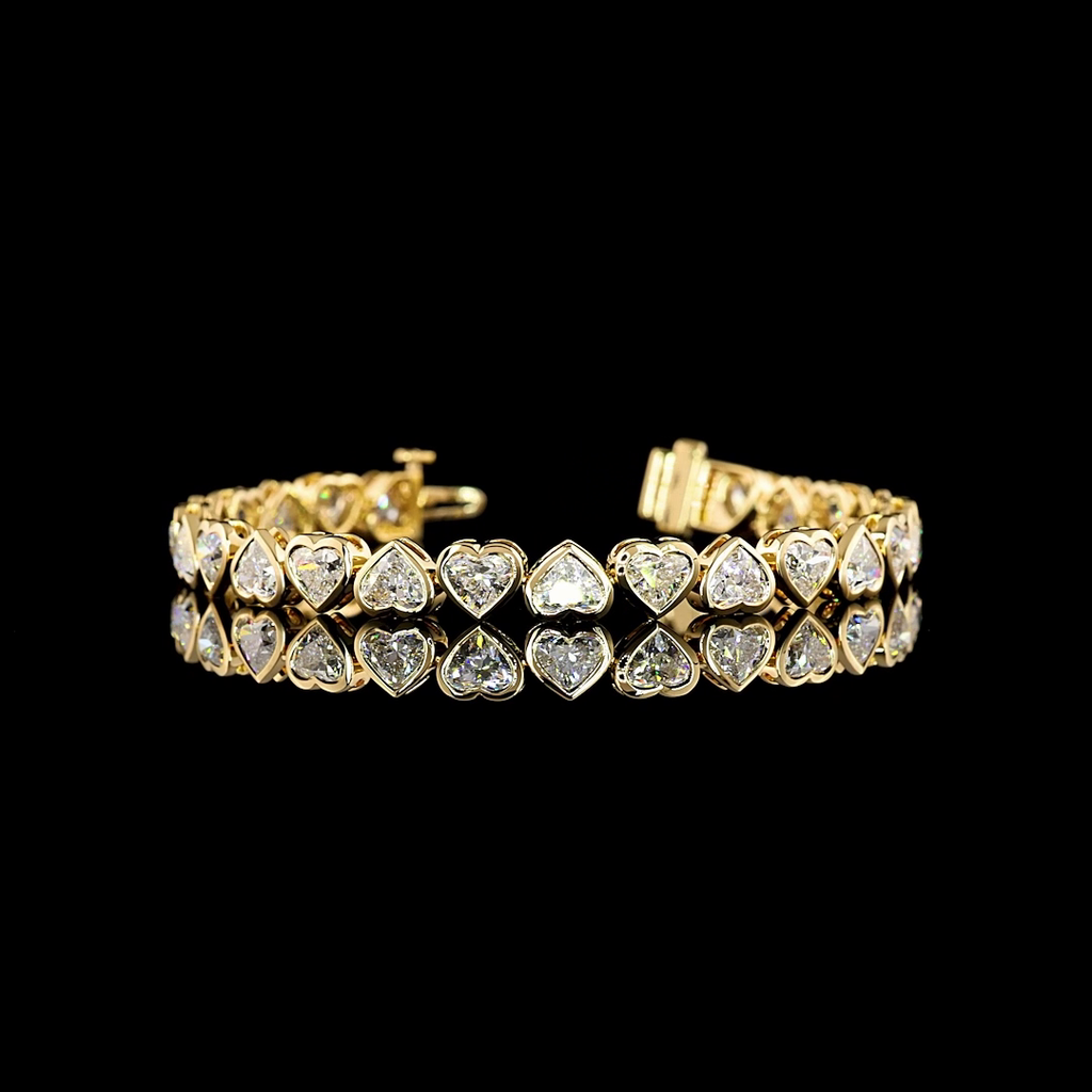 14.1 Cts 18k Yellow Gold Heart Shape Tennis Bracelet