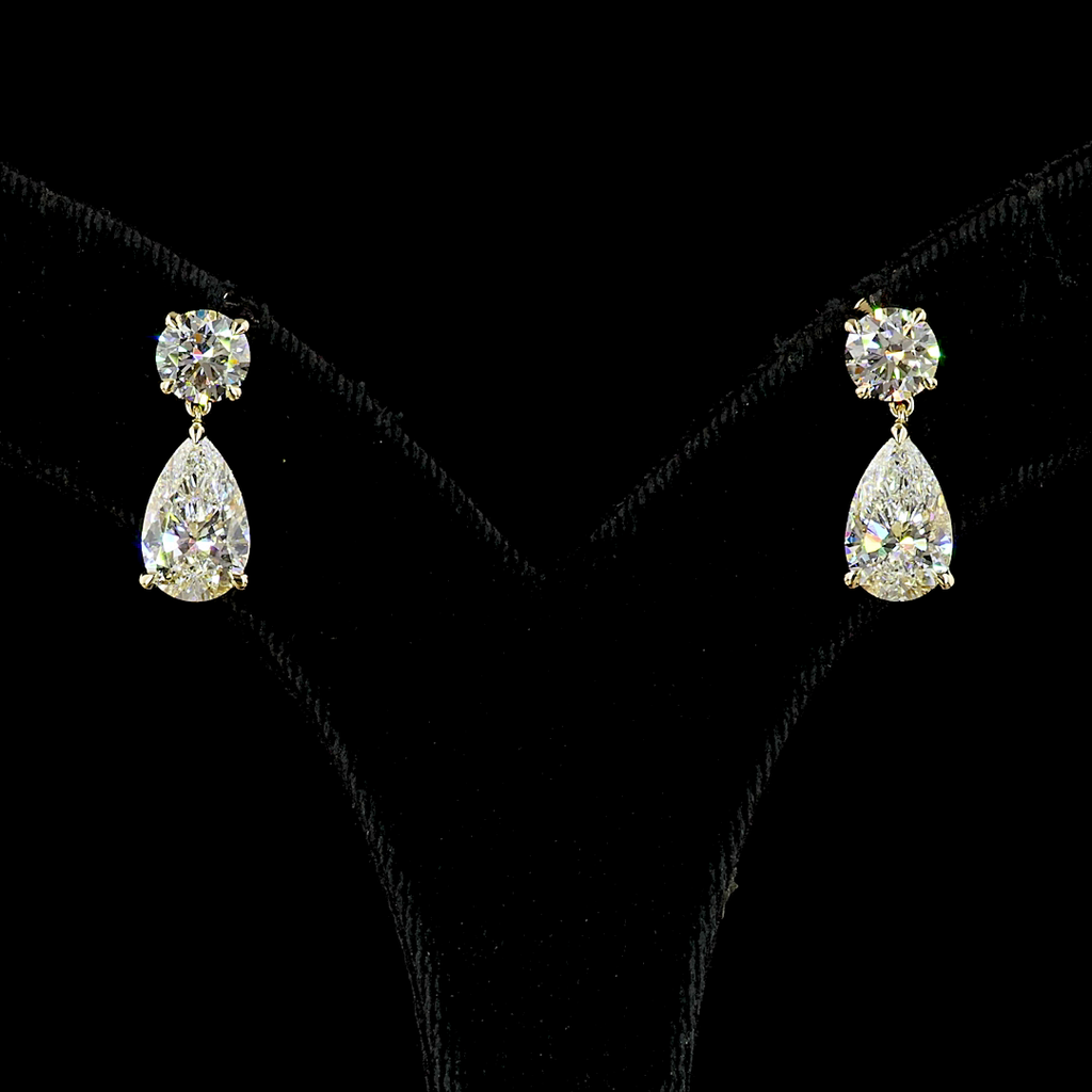 5.02 Cts 14k Yellow Gold Mix Shape Hanging Earring