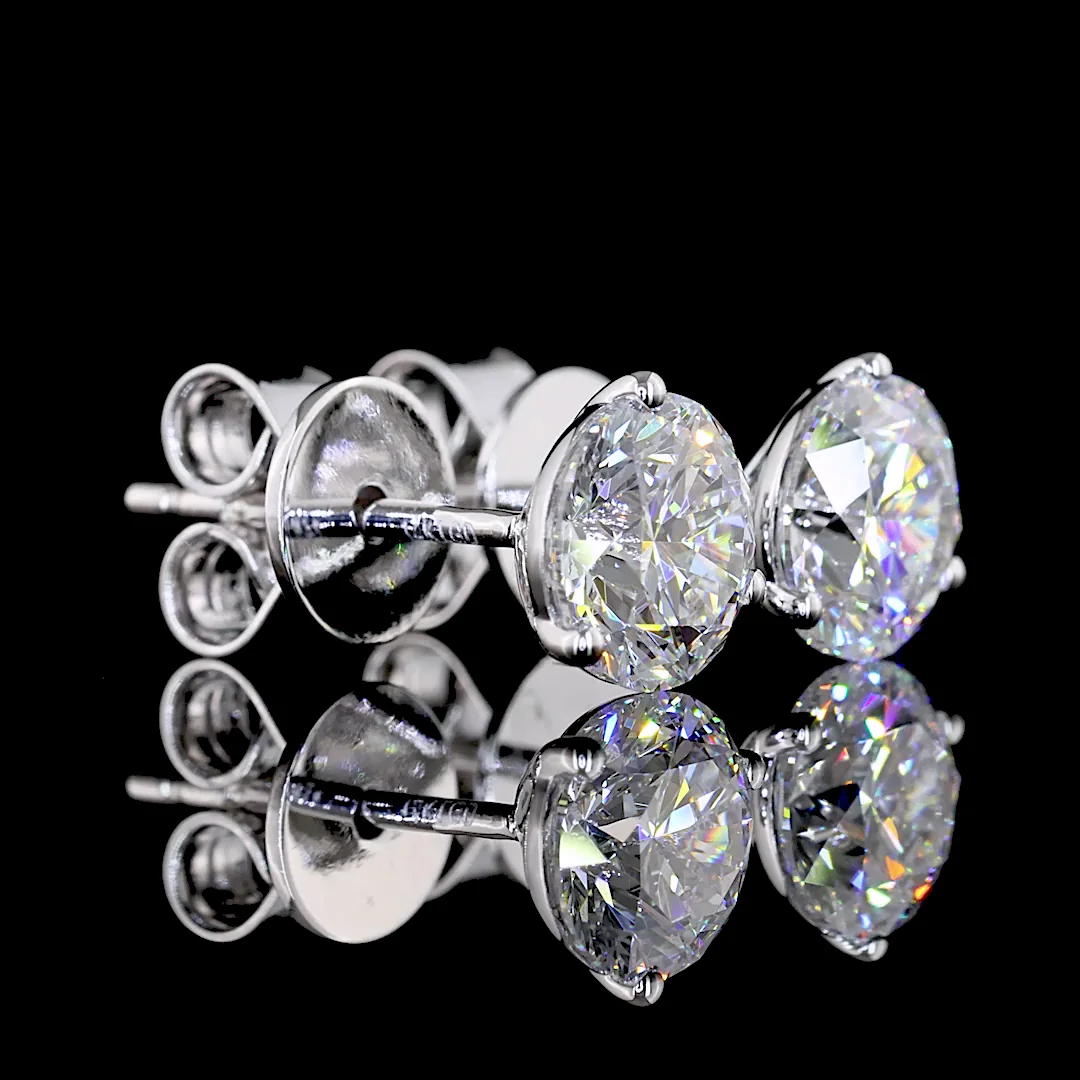 1.6 Cts 14k White Gold Round Shape Martini Earring