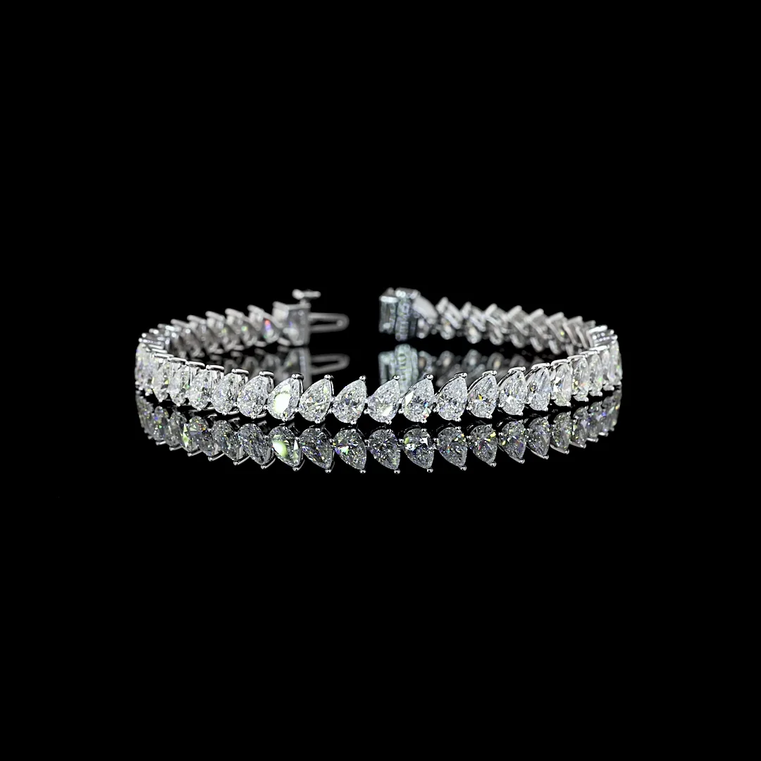 11.78 Cts 14k White Gold Pear Shape Tennis Bracelet
