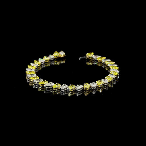 [BC14TTTSPS1550PNS] 17.27 Cts 14k Two Tone Pear Shape Tennis Bracelet