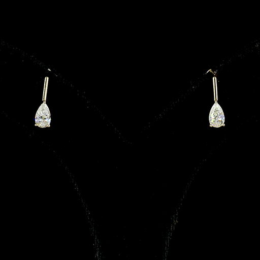 [ER14YHNPS150PNS] 1.66 Cts 14k Yellow Gold Pear Shape Hanging Earring