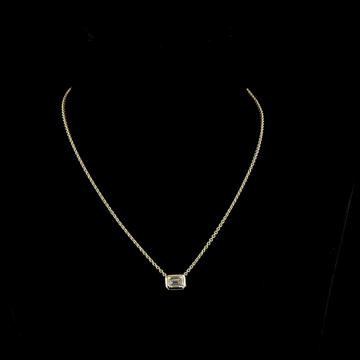 [PD14YSOEM175BEW] 1.76 Cts 14k Yellow Gold Emerald Shape Solitaire Pendant