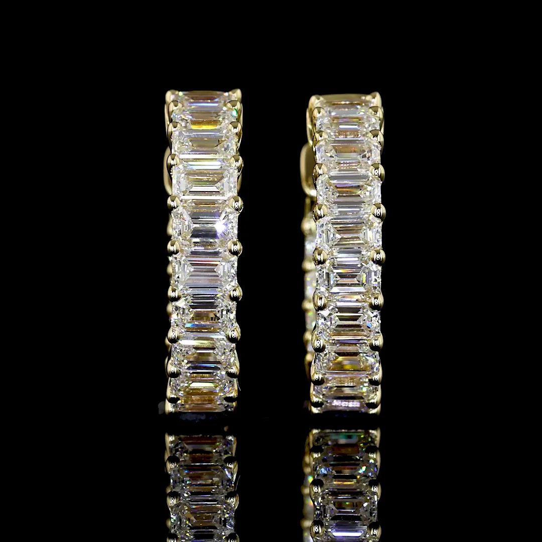 1.48 Cts 14k Yellow Gold Emerald Shape Huggies Earring